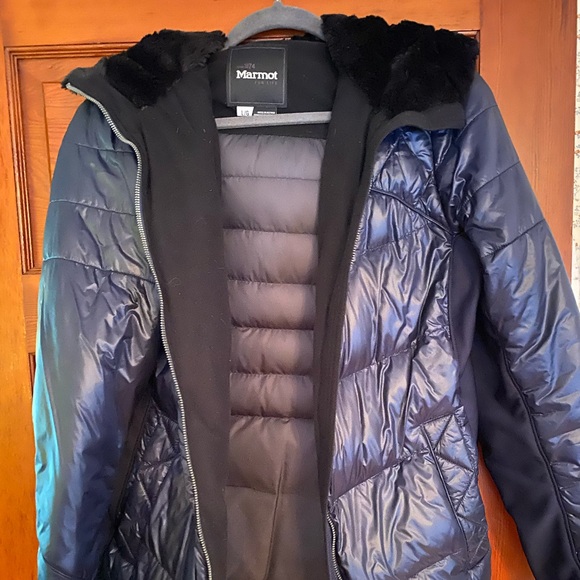 Marmot coat women’s size large - Picture 2 of 2